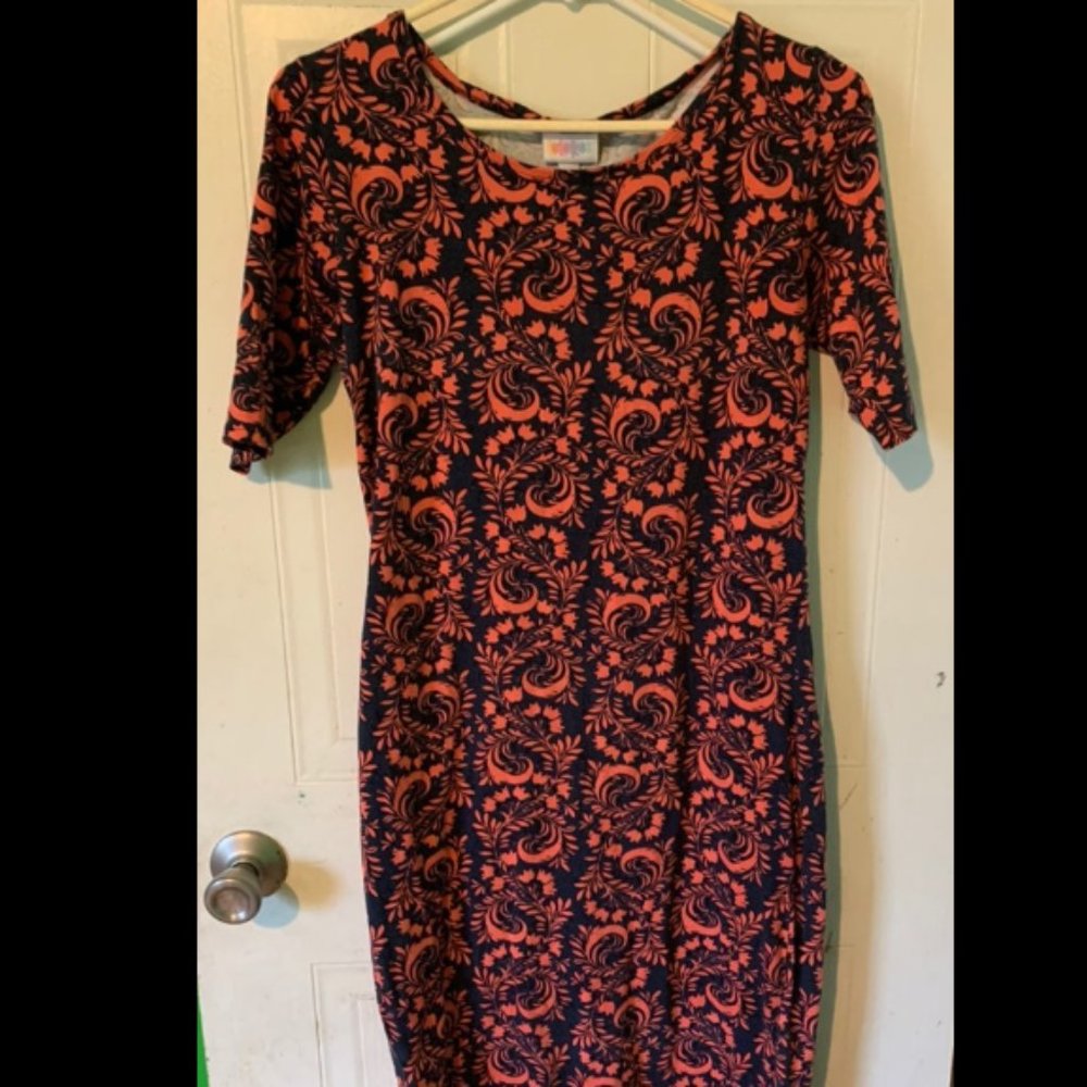 Lularoe dress black with pink